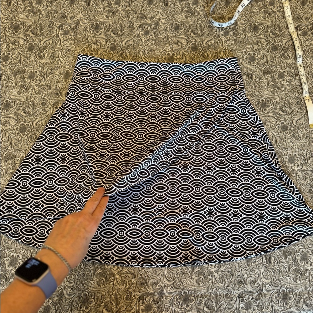 Soybu Monochrome Wave Mini Skirt